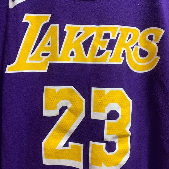 Lakers Lebron James Nike Tee #23 - Used. Good condition. Lakers shirt XL - Picture 5 of 5